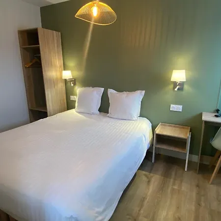 Hotel De Bretagne 3*