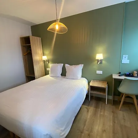 De Bretagne Hotel 3*